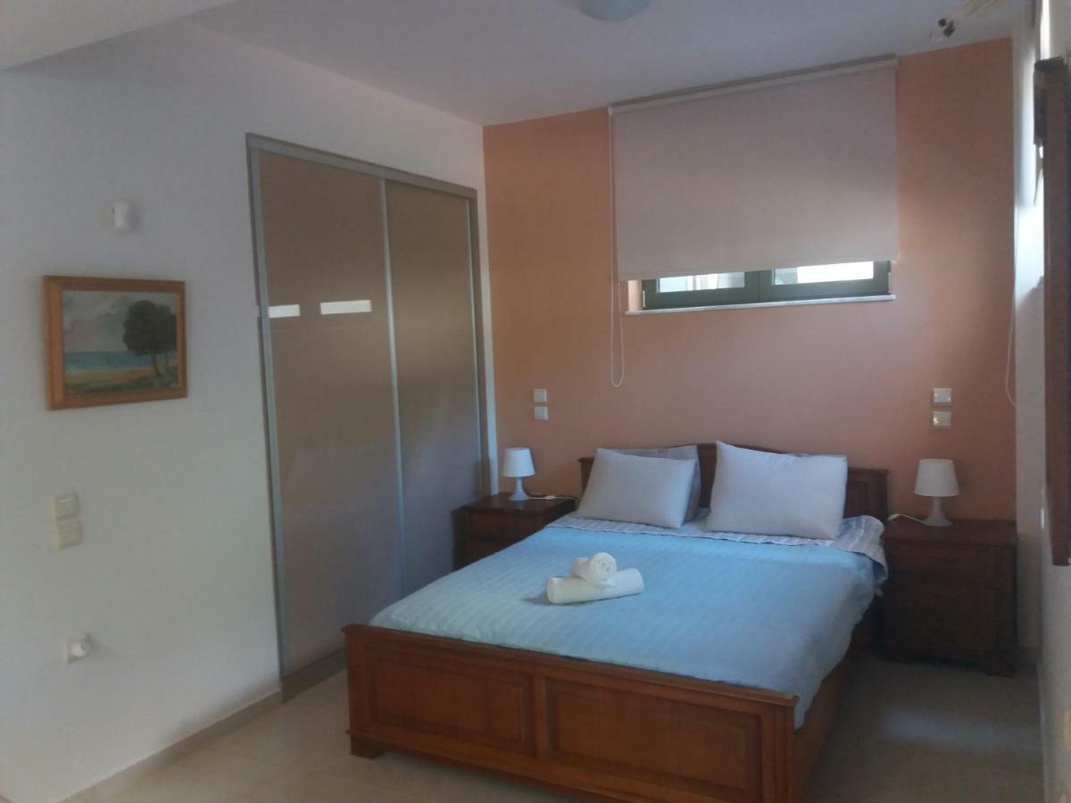 Lena'S Fresh Studio Near The Airport With Seaview Луца Экстерьер фото